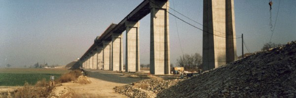 Rapid Train Bridge - Lyon 